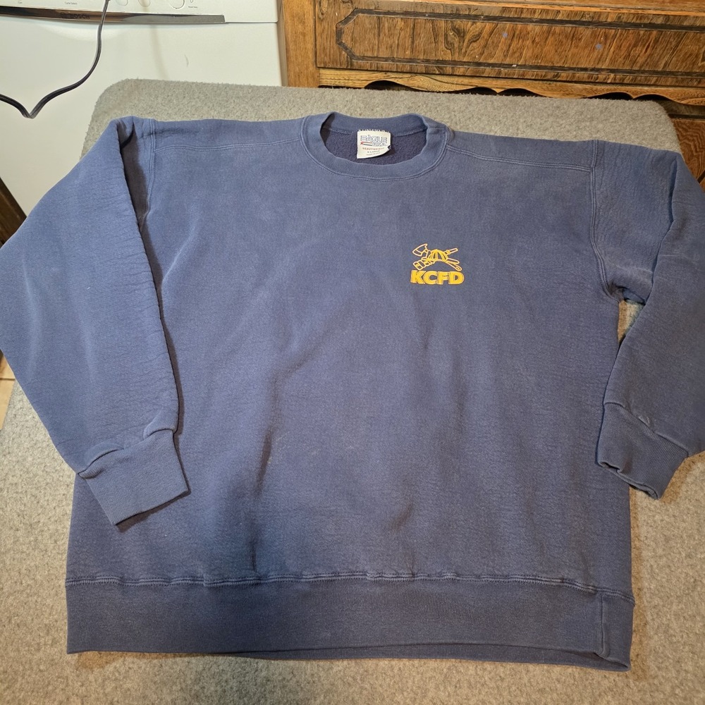 vintage Eagle USA heavyweight sweatshirt featuring the Kansas City Fire... L2